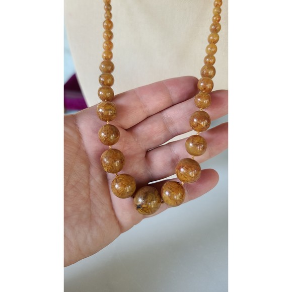 Emmons Beaded Necklace - Picture 2 of 10